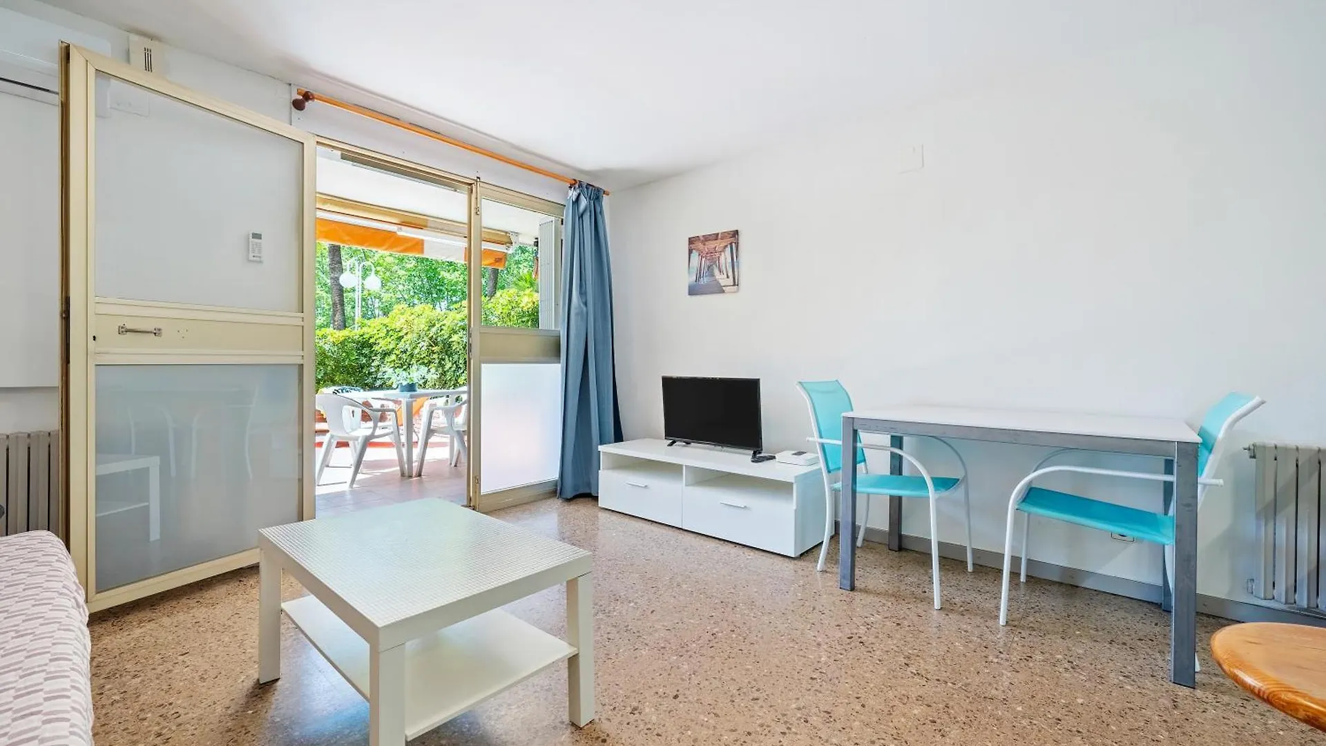 Mimosas, 100M Playa Apartment Salou