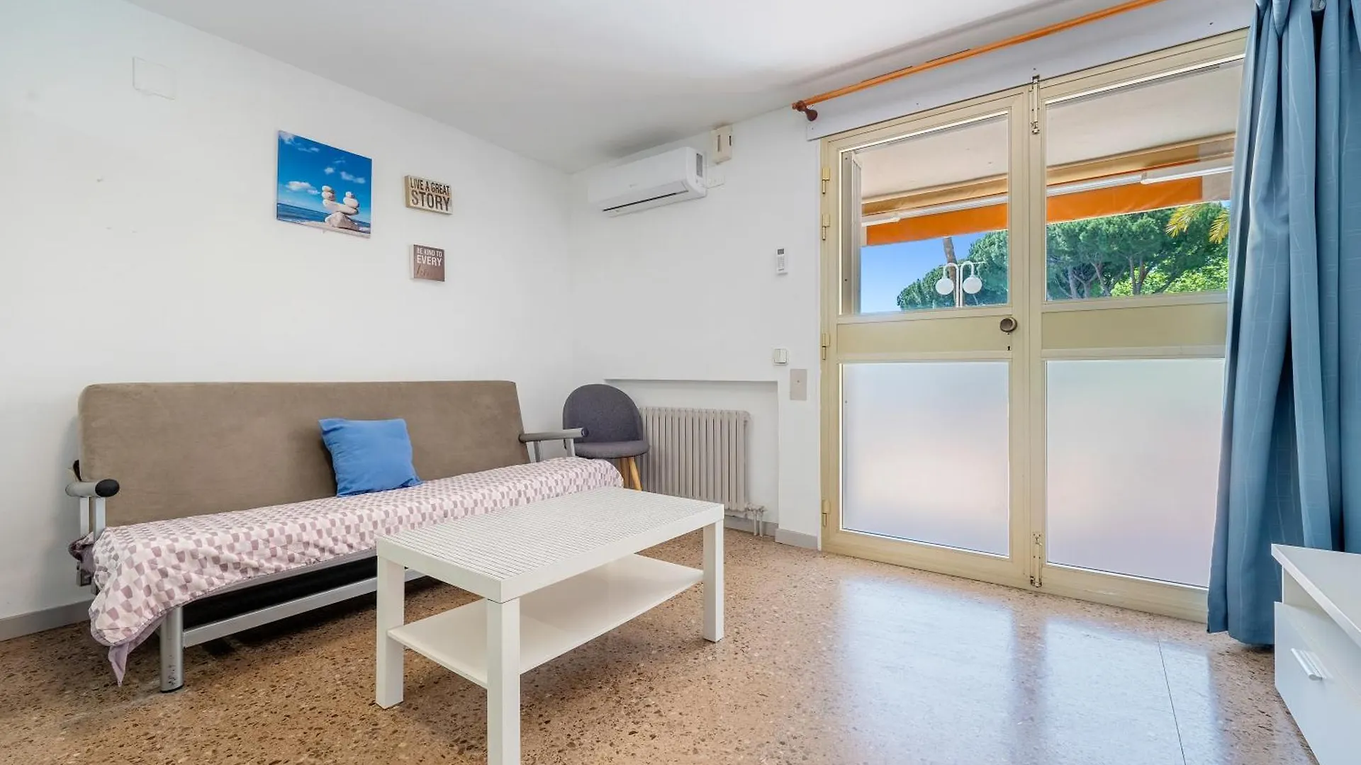 Mimosas, 100M Playa Apartment Salou